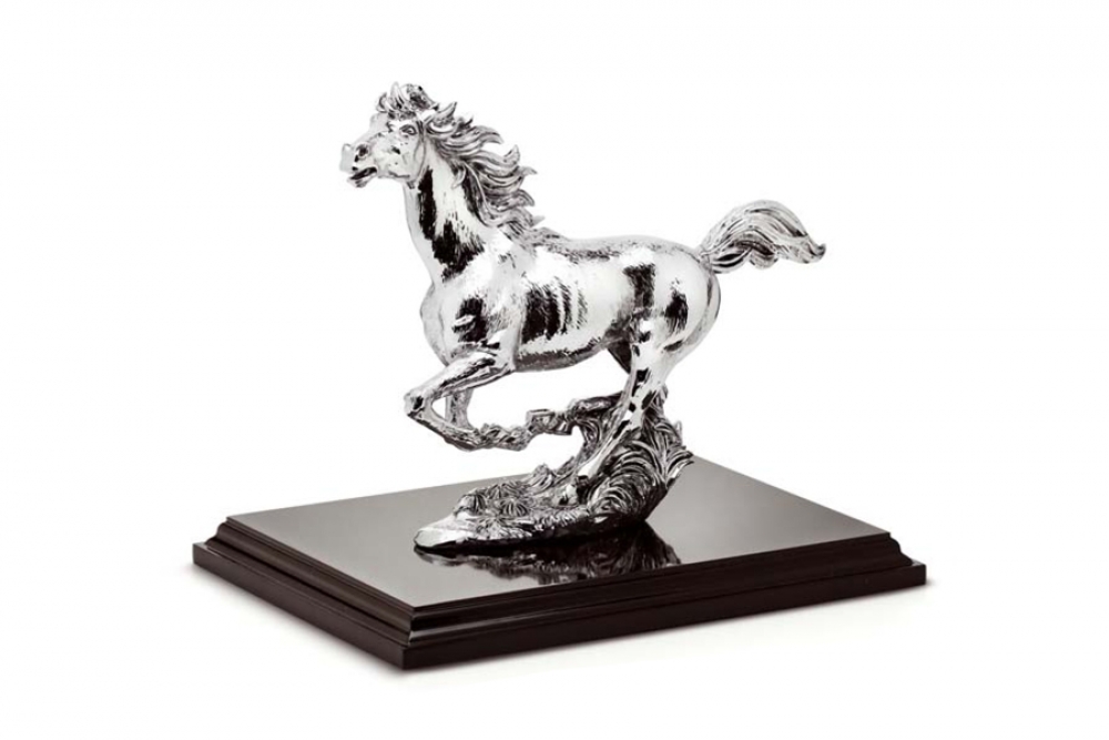 Статуэтка Бегущая лошадь CHINELLI, посеребрение, Италия Статуэтка Бегущая лошадь CHINELLI, посеребрение, Италия