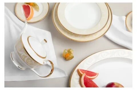 Тарелка пирожковая Narumi Золотой ноктюрн 16 см, костяной фарфор Тарелка пирожковая Narumi Золотой ноктюрн 16 см, костяной фарфор